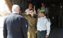 Flickr_-_Israel_Defense_Forces_-_Gilad_Shalit_Salutes_Israel_Prime_Minister_Benjamin_Netanyahu